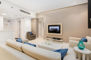 Modern 2-Bedroom Apartment in Business Bay